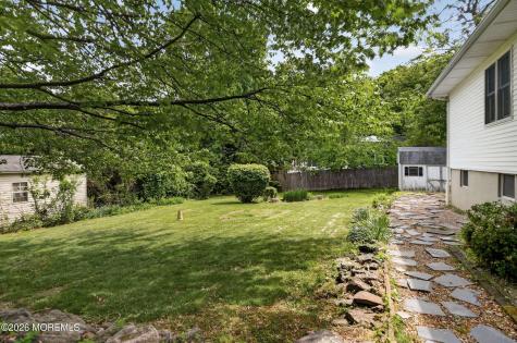 16 Oneida Avenue Atlantic Highlands NJ 07716