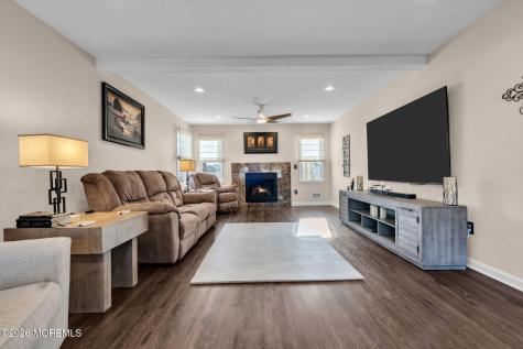 15 Eagle Drive Bayville NJ 08721