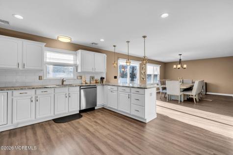 15 Eagle Drive Bayville NJ 08721