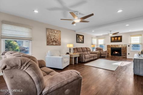 15 Eagle Drive Bayville NJ 08721
