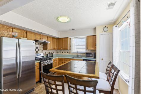 129 Hamlet Court Toms River NJ 08753