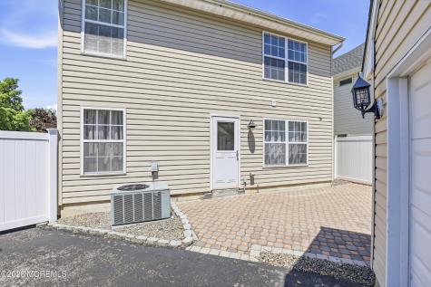129 Hamlet Court Toms River NJ 08753