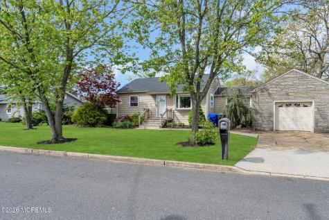 318 Texas Drive Brick NJ 08723