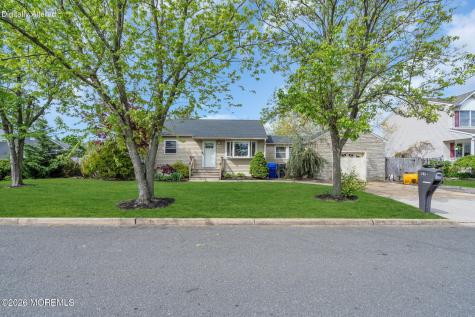 318 Texas Drive Brick NJ 08723