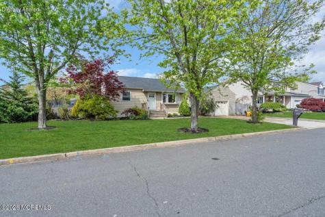 318 Texas Drive Brick NJ 08723