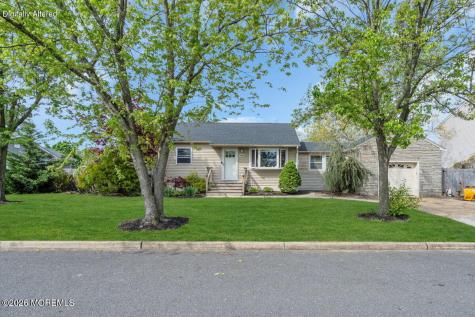 318 Texas Drive Brick NJ 08723