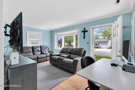 318 Texas Drive Brick NJ 08723