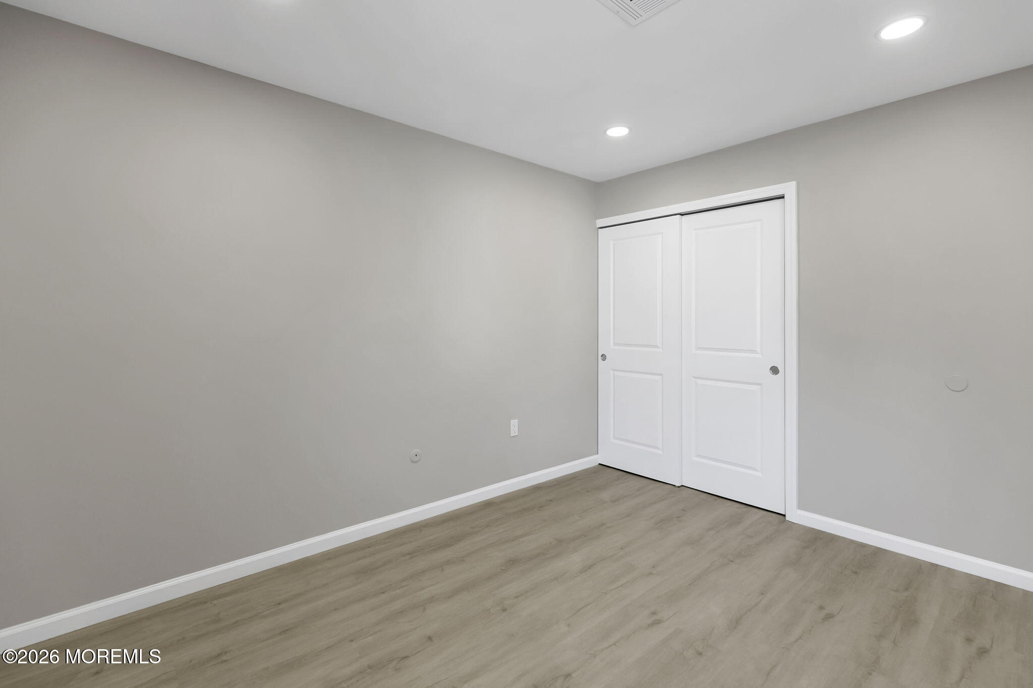 12 Farmingdale Court Red Bank NJ 07701