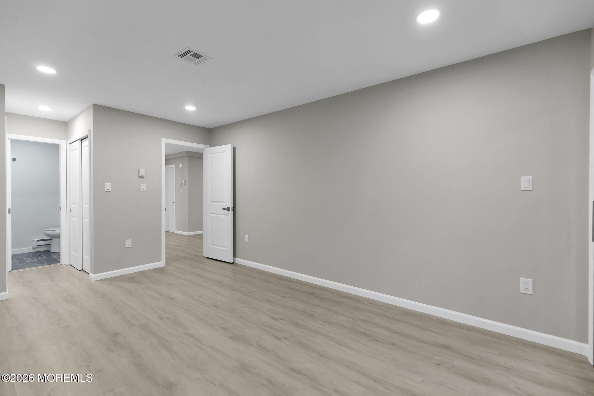 12 Farmingdale Court Red Bank NJ 07701