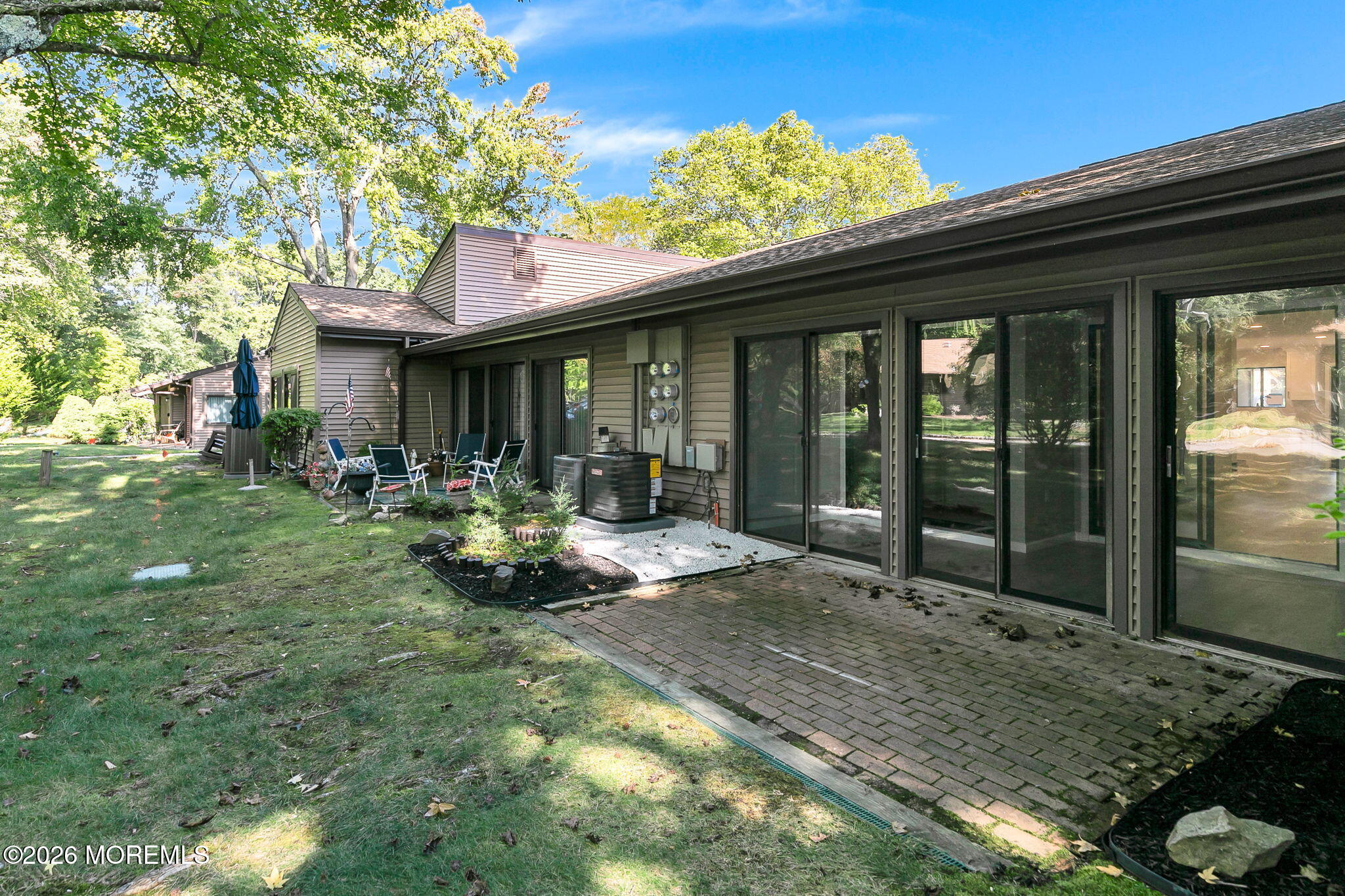 12 Farmingdale Court Red Bank NJ 07701