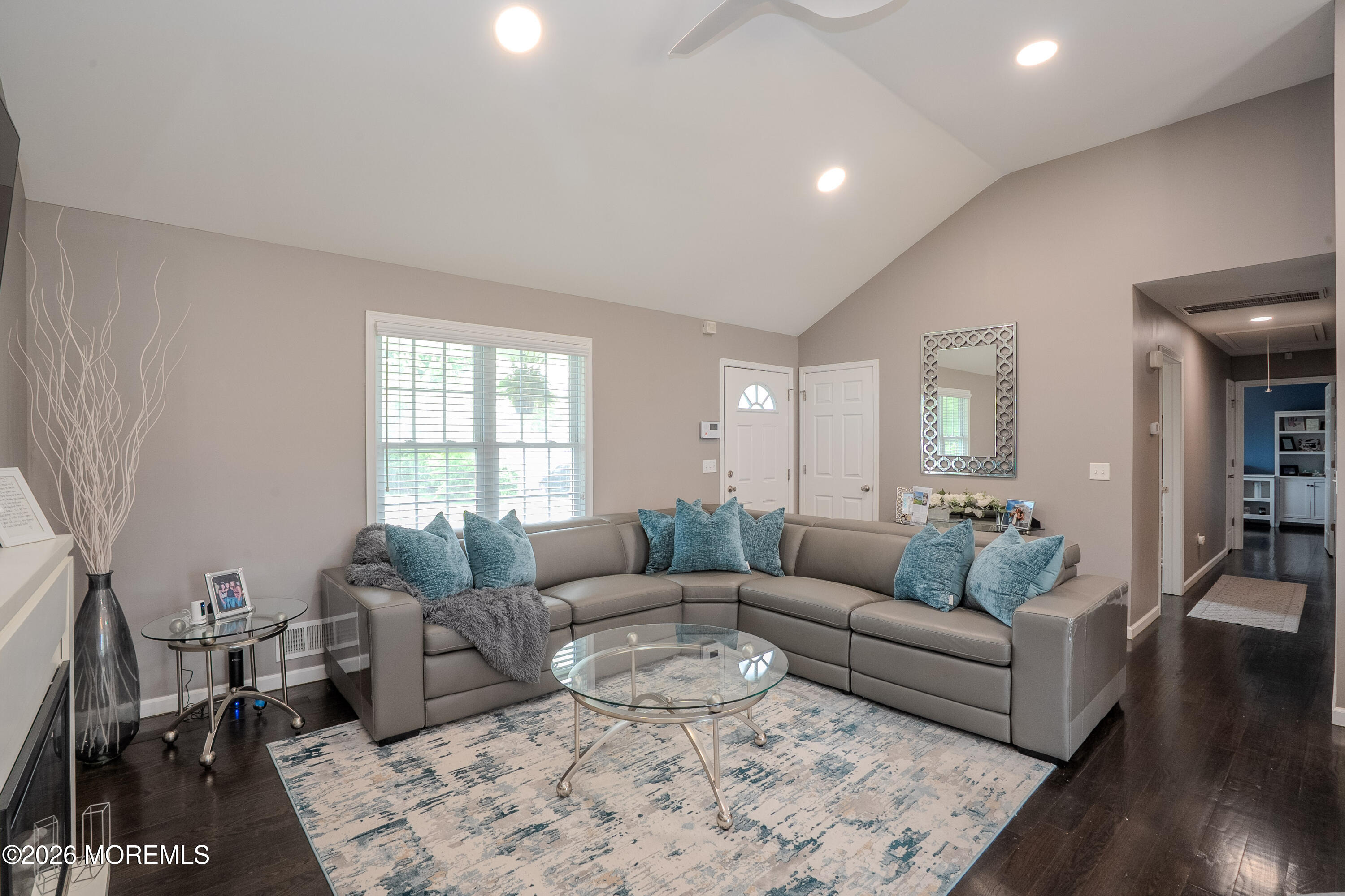226 Pennant Avenue Beachwood NJ 08722
