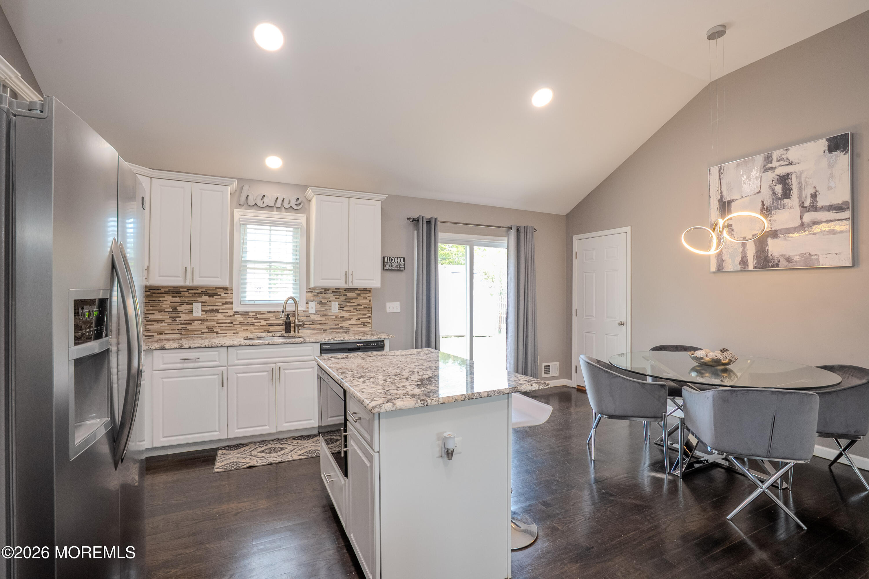 226 Pennant Avenue Beachwood NJ 08722