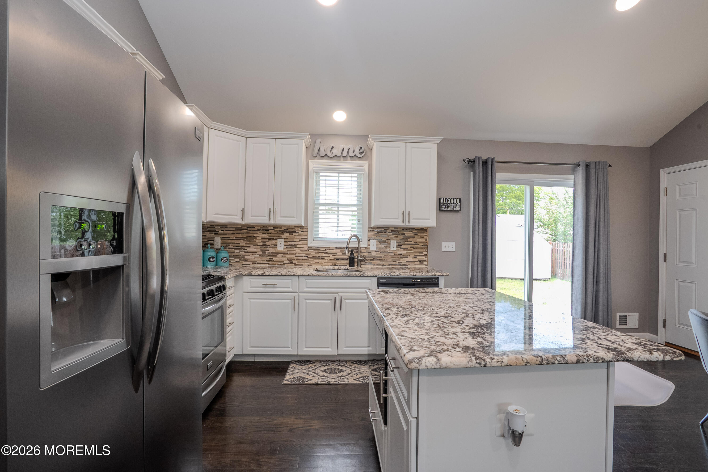 226 Pennant Avenue Beachwood NJ 08722