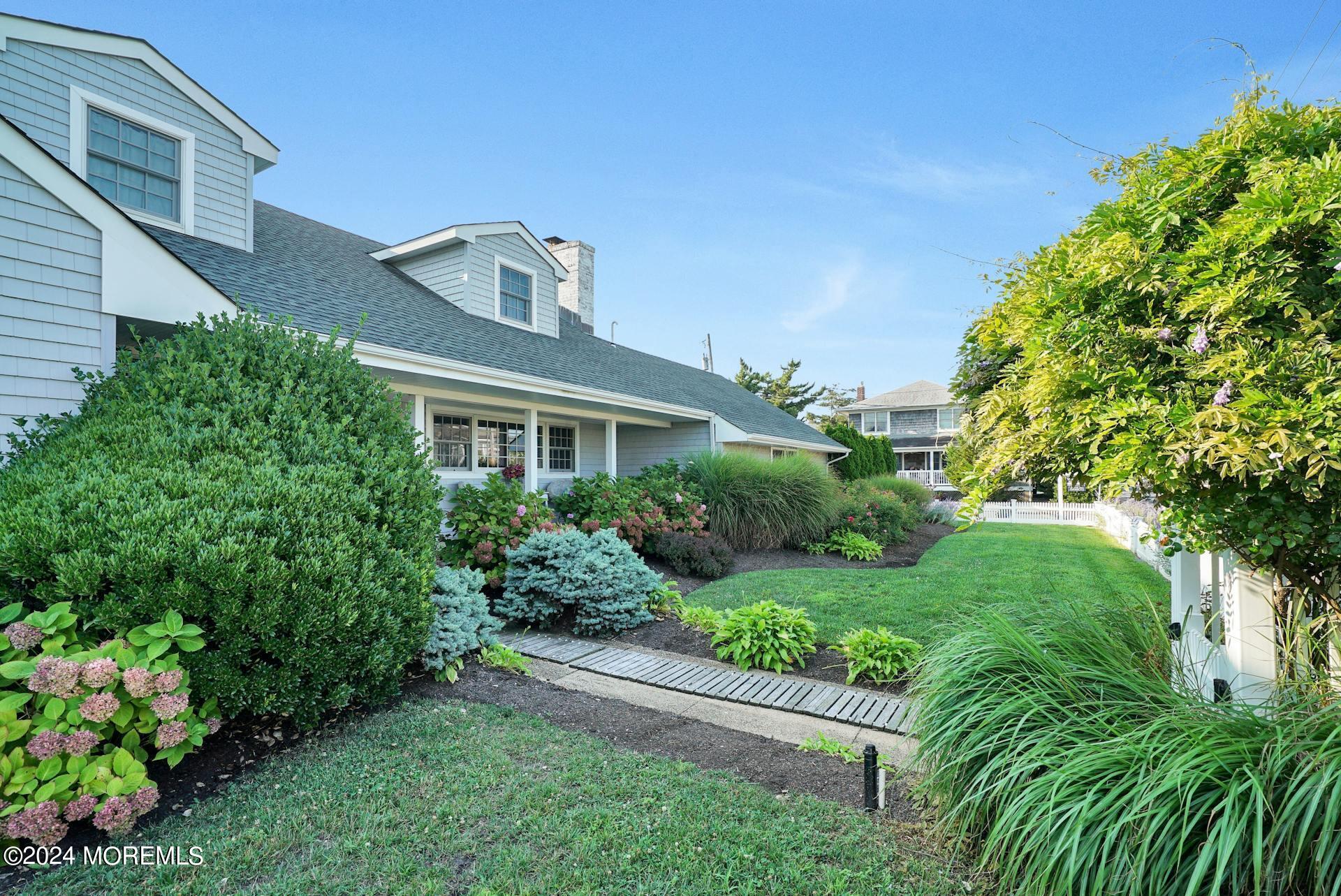 919 N Ocean Avenue Mantoloking NJ 08738