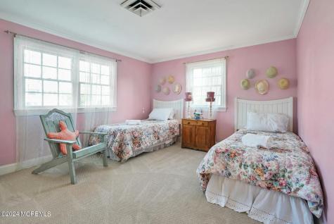 919 N Ocean Avenue Mantoloking NJ 08738