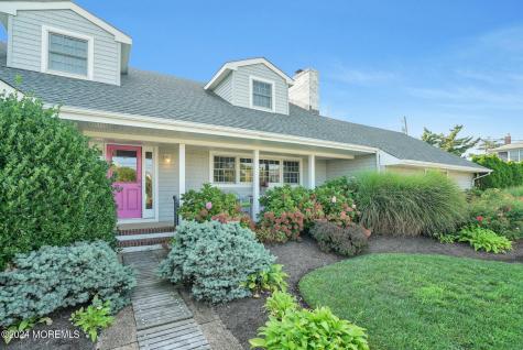 919 N Ocean Avenue Mantoloking NJ 08738