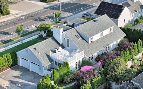 919 N Ocean Avenue Mantoloking NJ 08738
