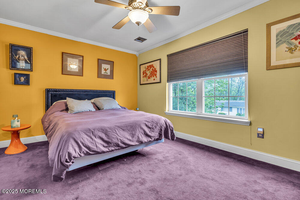 334 E Cape May Avenue Ocean Gate NJ 08740