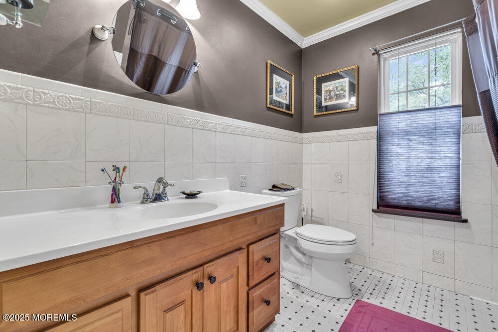 334 E Cape May Avenue Ocean Gate NJ 08740