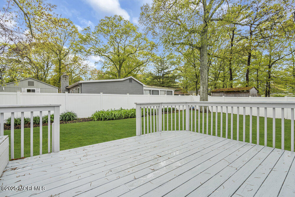 334 E Cape May Avenue Ocean Gate NJ 08740
