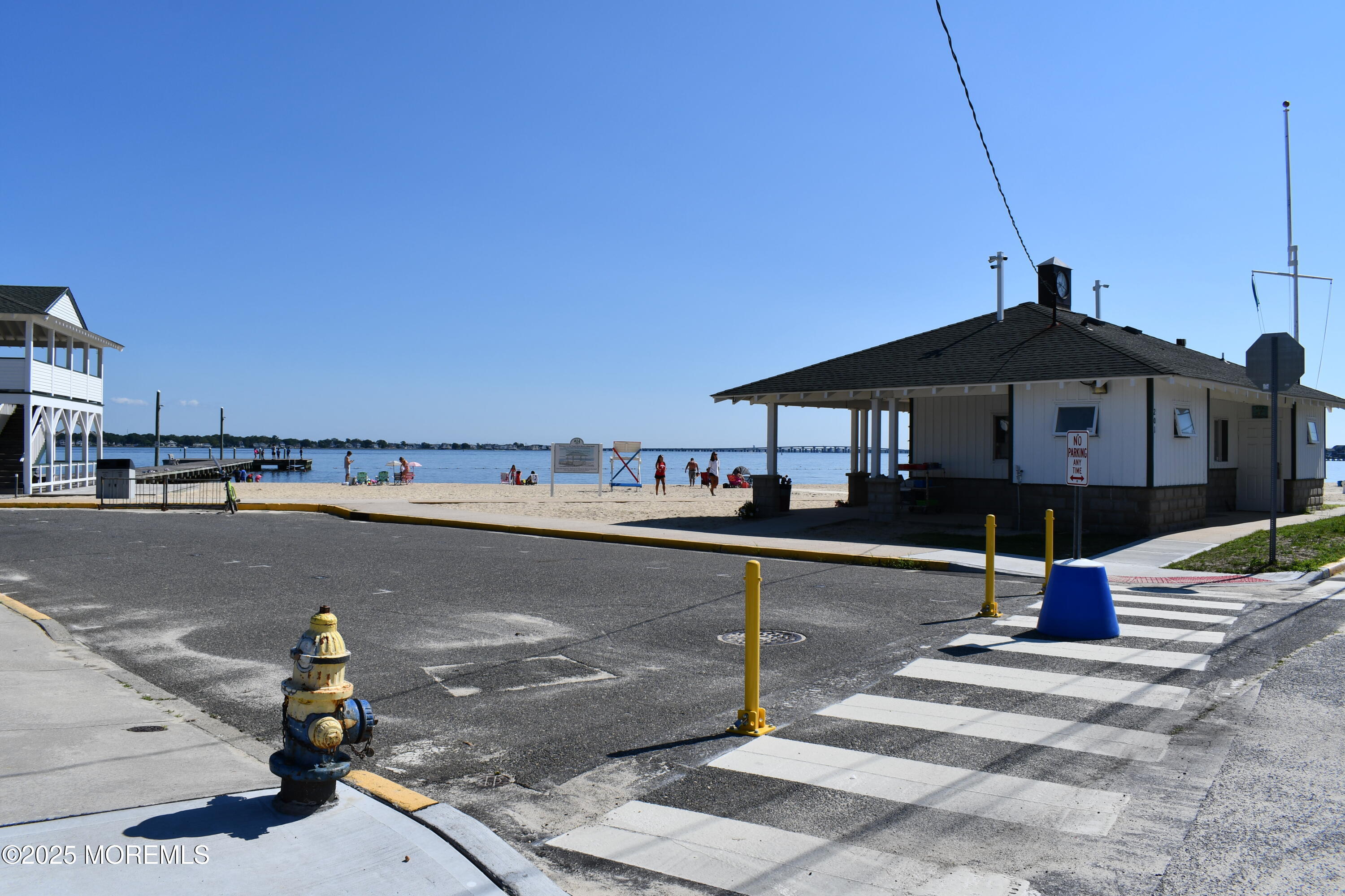 334 E Cape May Avenue Ocean Gate NJ 08740