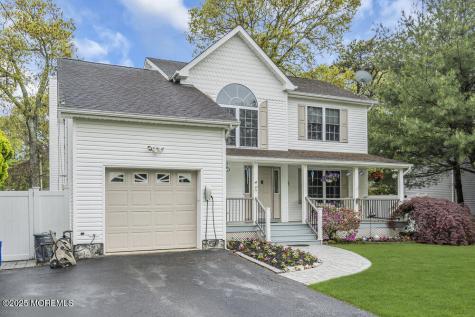 334 E Cape May Avenue Ocean Gate NJ 08740