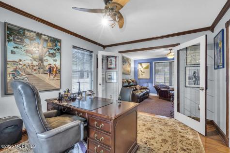 334 E Cape May Avenue Ocean Gate NJ 08740