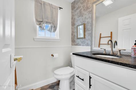 36 Woodside Avenue Keansburg NJ 07734