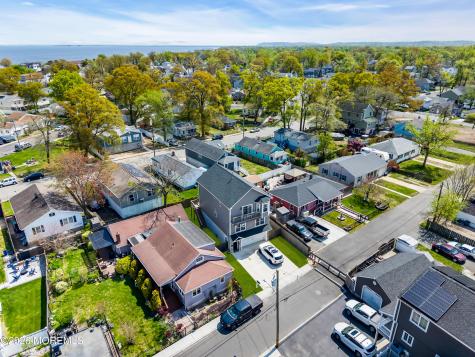 36 Woodside Avenue Keansburg NJ 07734