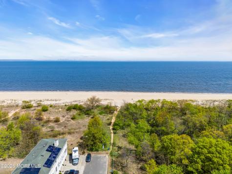 36 Woodside Avenue Keansburg NJ 07734