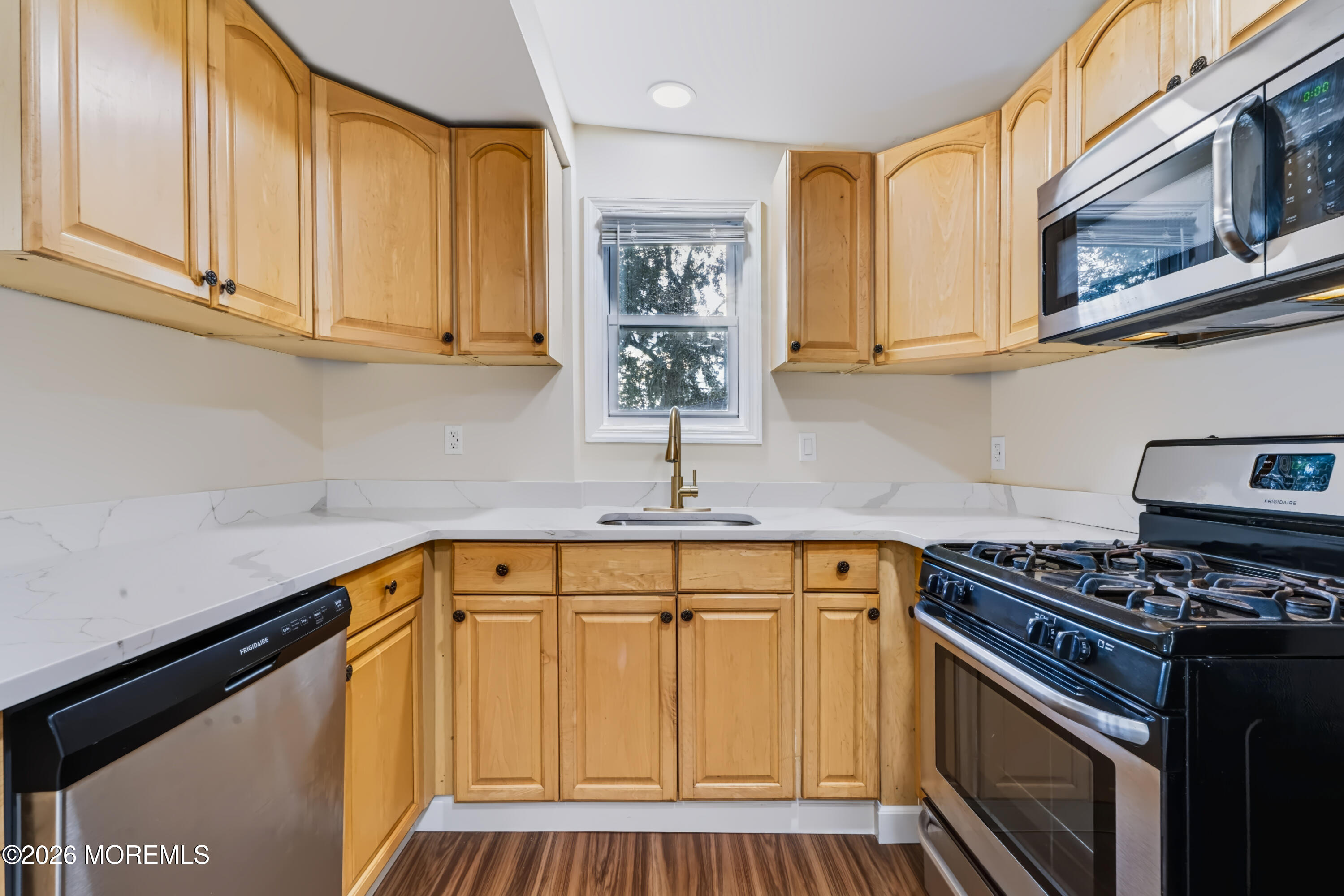 16 Creek Road Keansburg NJ 07734
