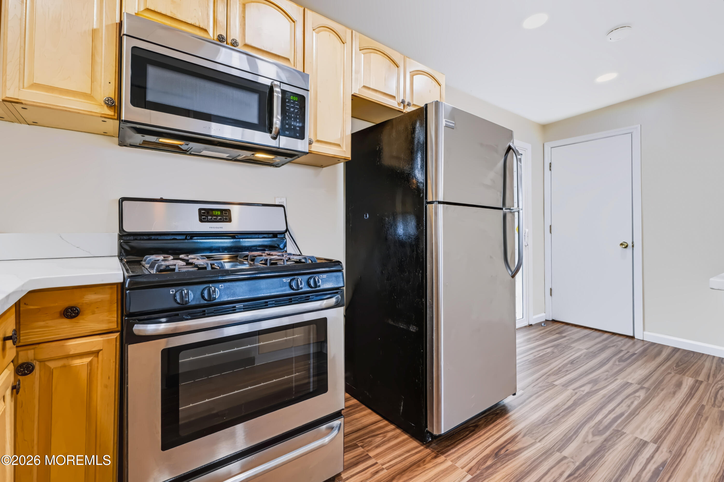 16 Creek Road Keansburg NJ 07734