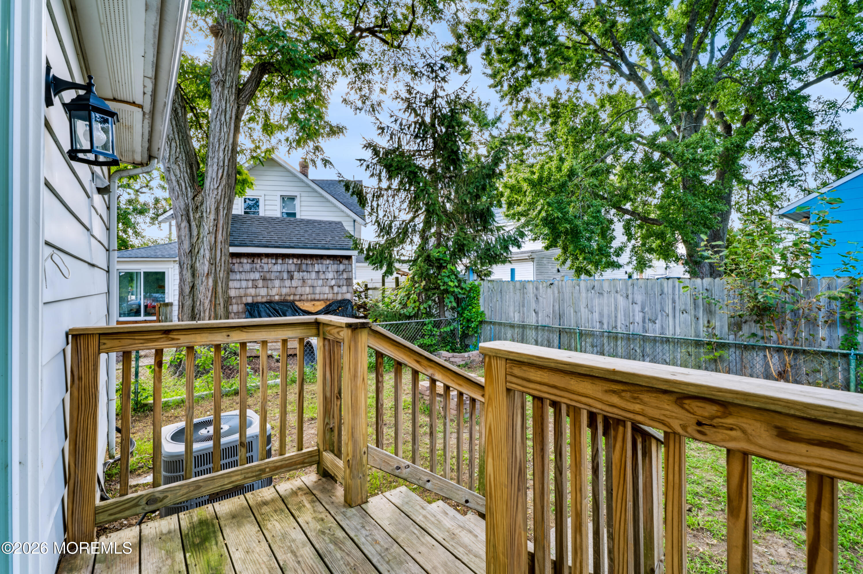 16 Creek Road Keansburg NJ 07734
