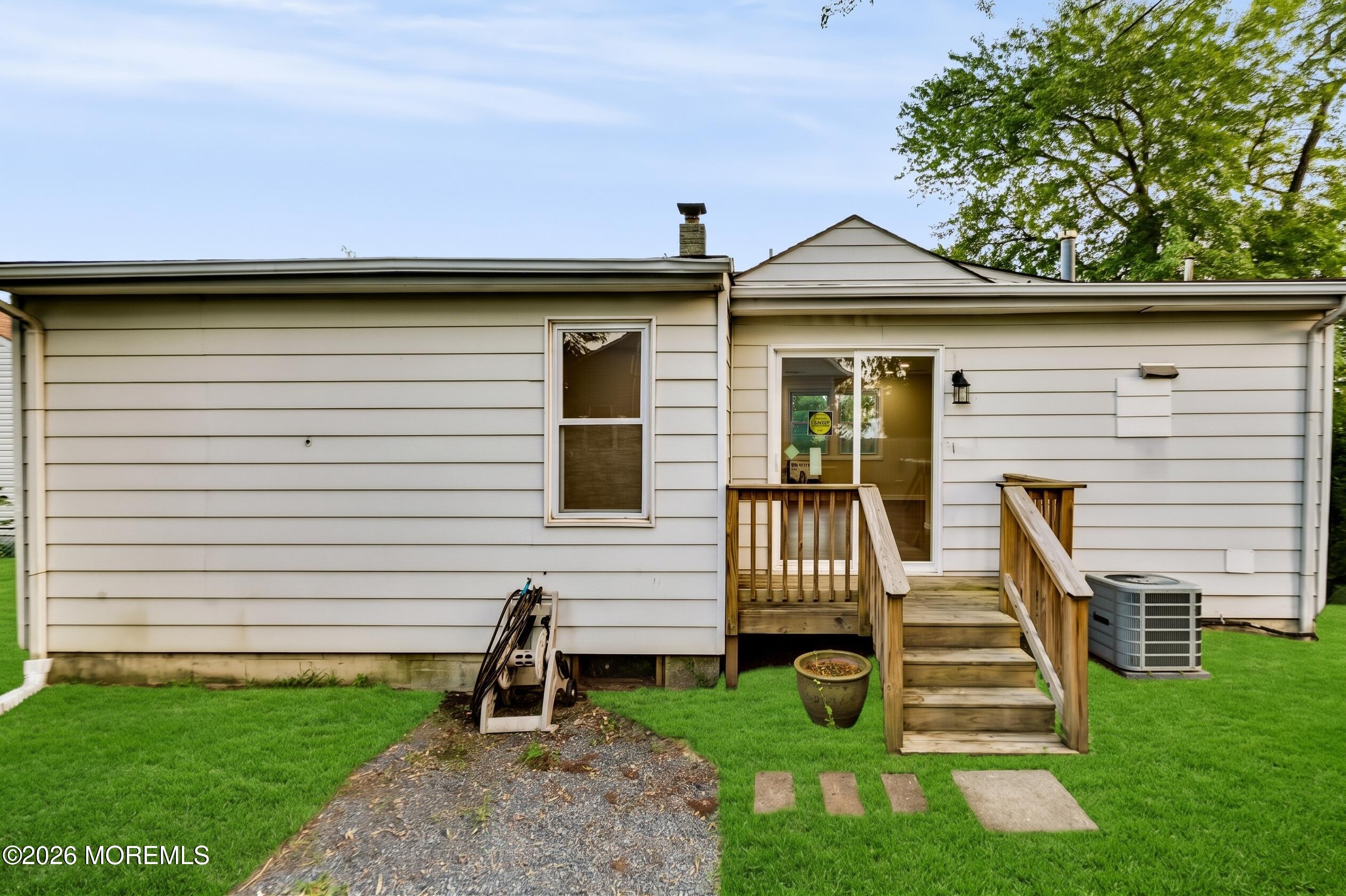 16 Creek Road Keansburg NJ 07734