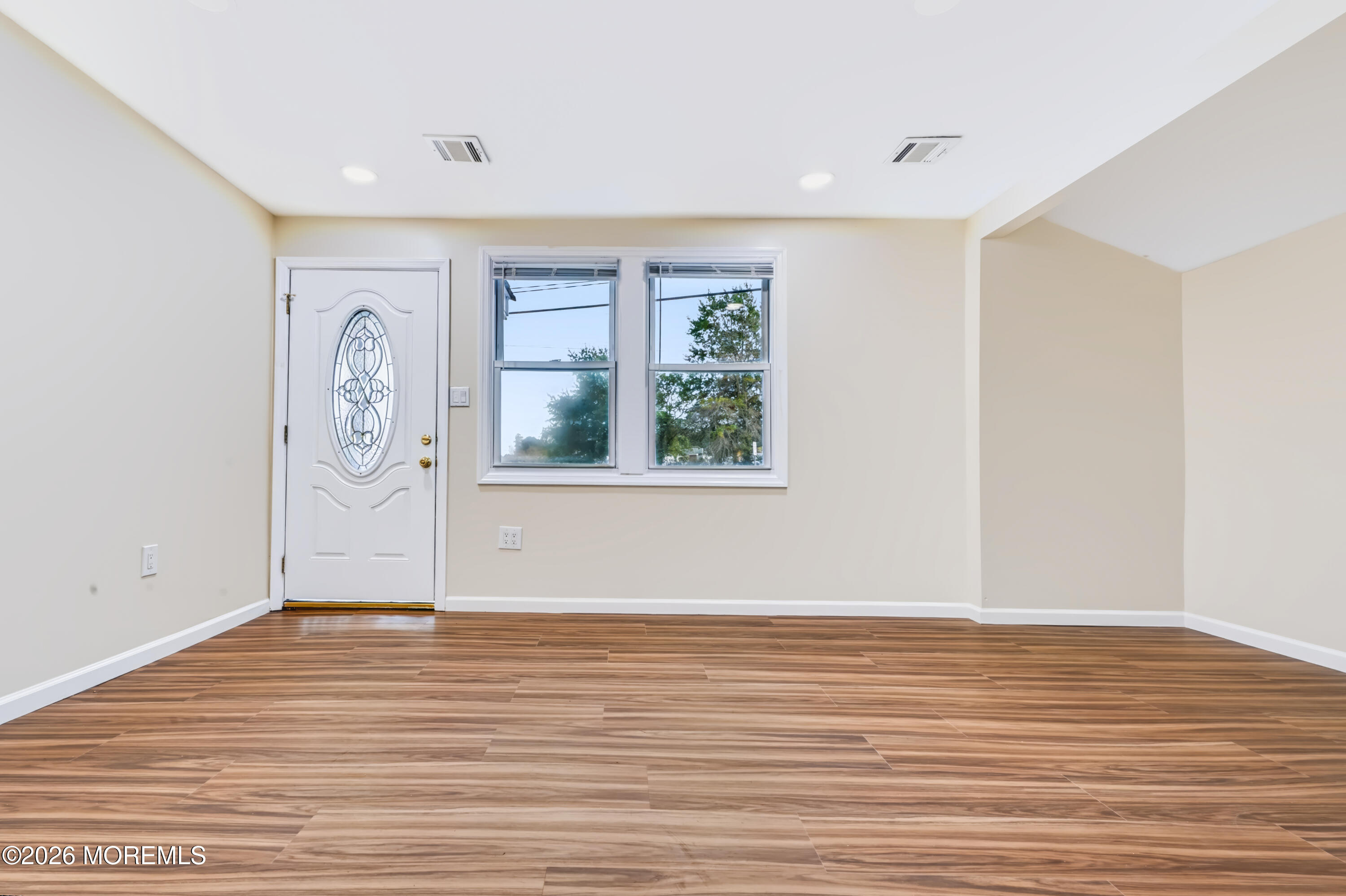 16 Creek Road Keansburg NJ 07734