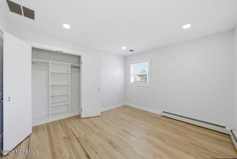 397 Lake Avenue Colonia NJ 07067