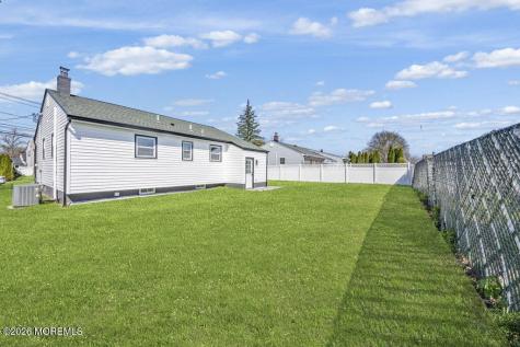 397 Lake Avenue Colonia NJ 07067
