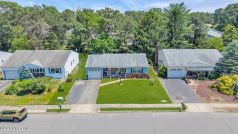 16 Sheepshead Drive Toms River NJ 08757