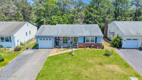 16 Sheepshead Drive Toms River NJ 08757