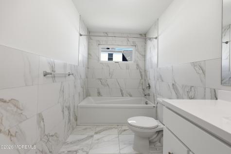 193 Colonial Drive Lakewood NJ 08701
