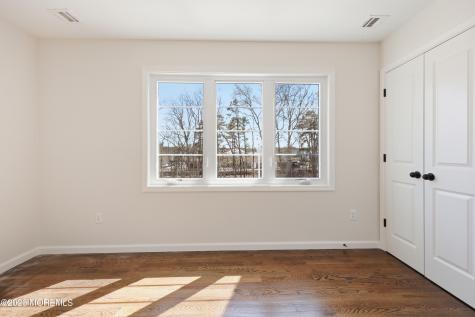 193 Colonial Drive Lakewood NJ 08701