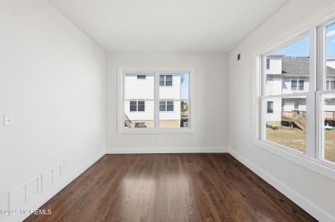 193 Colonial Drive Lakewood NJ 08701