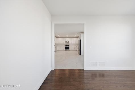 193 Colonial Drive Lakewood NJ 08701