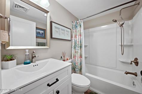 603 Cedar Street Tuckerton NJ 08087