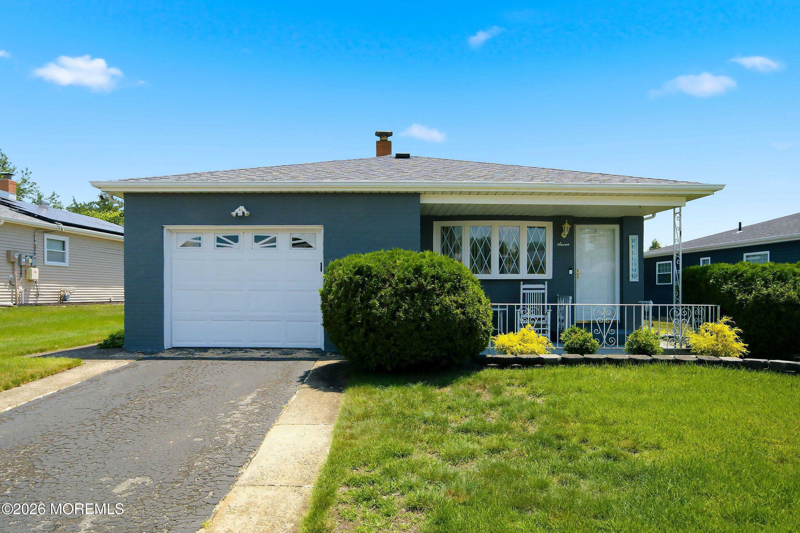 Toms River NJ, 7 Canaries Court