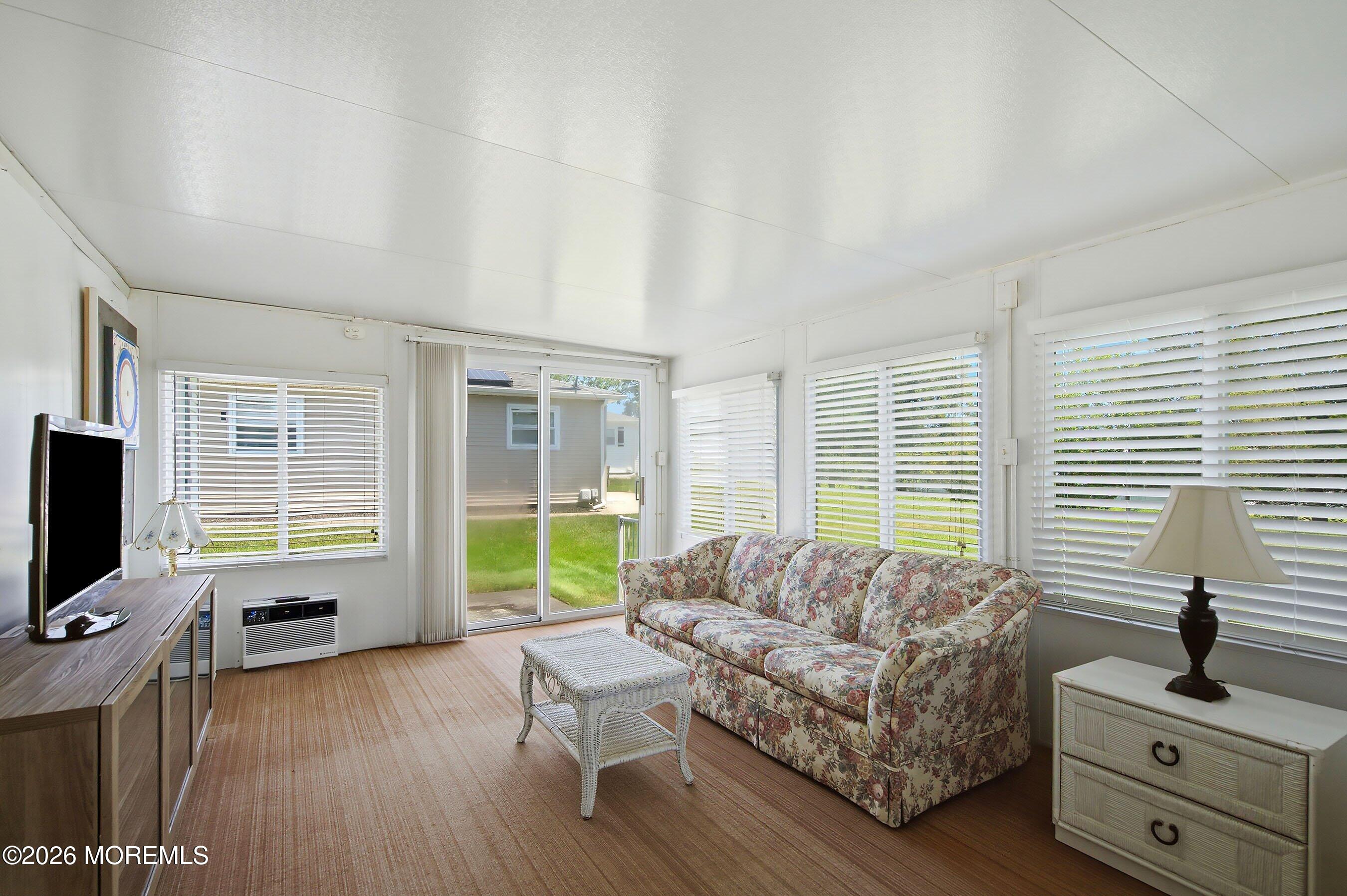 7 Canaries Court Toms River NJ 08757