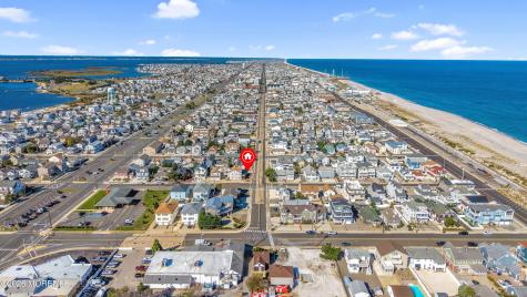 1105 Boulevard Seaside Park NJ 08752
