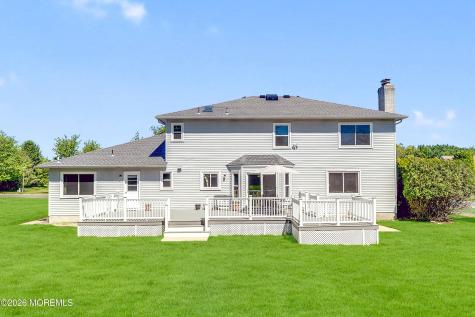 16 Cape May Drive Marlboro NJ 07746