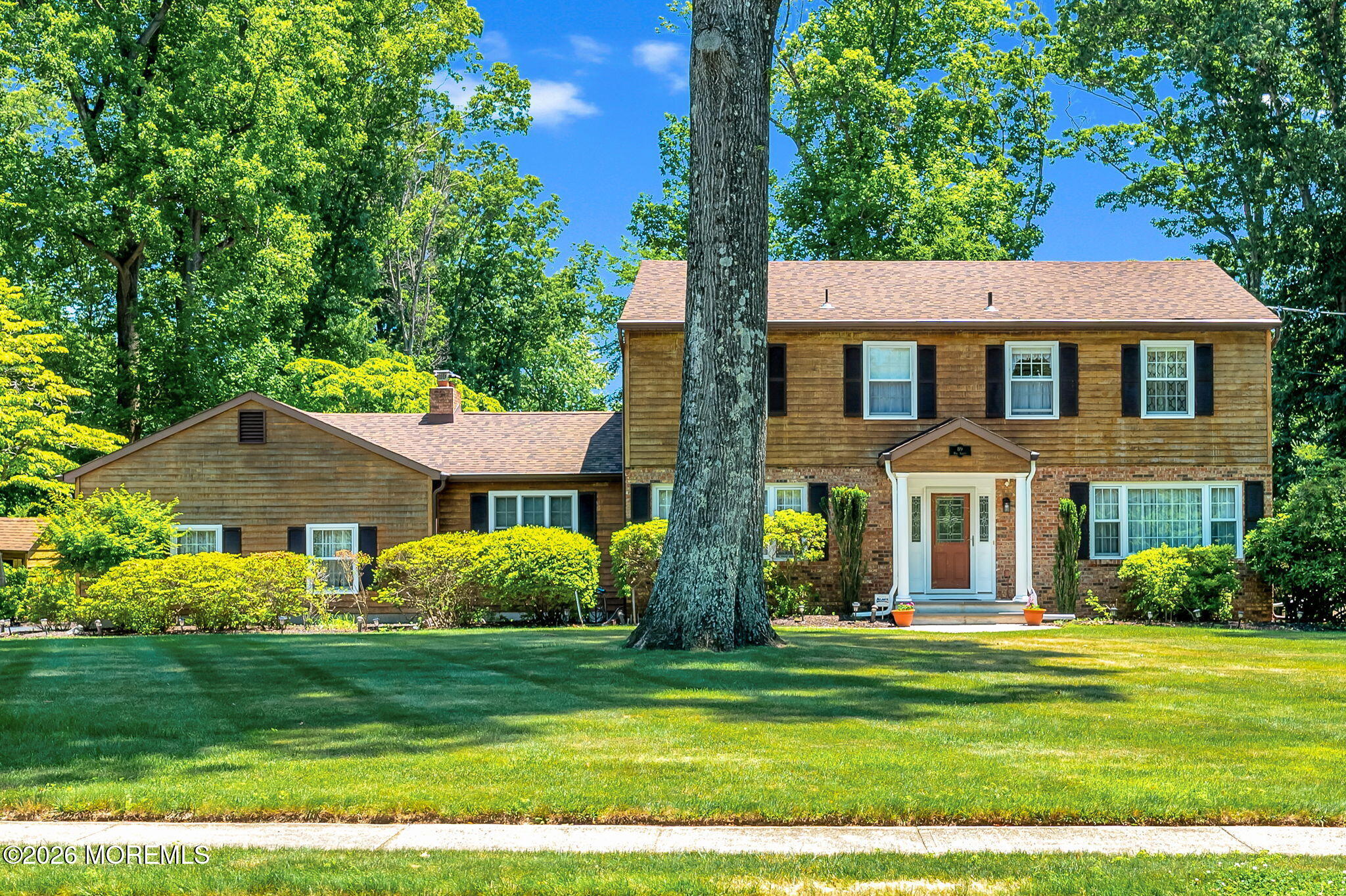 89 Pine Street Lincroft NJ 07738