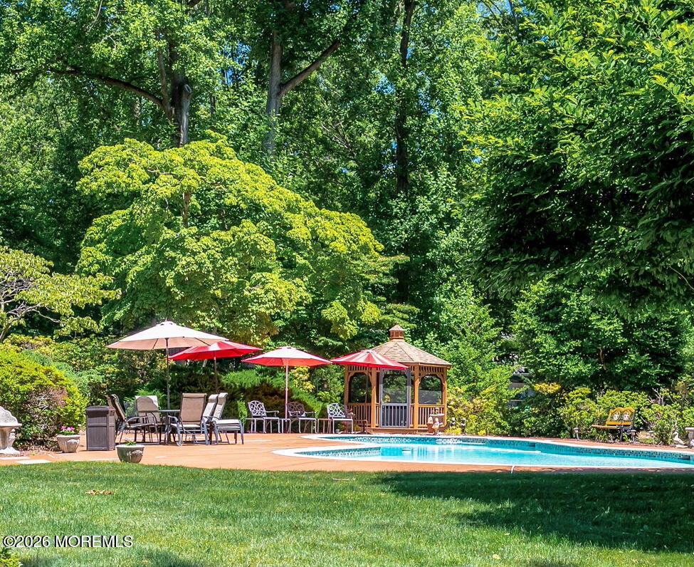 89 Pine Street Lincroft NJ 07738